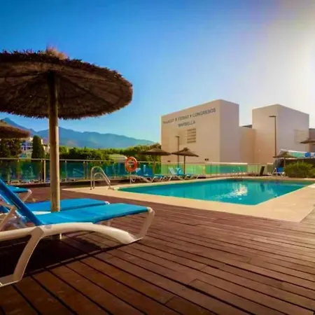 Golden Mile Sea View Apartment *