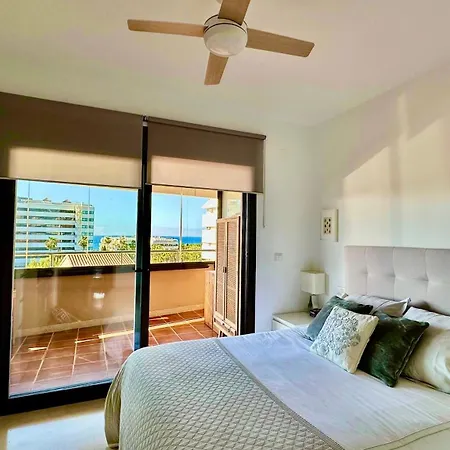 Golden Mile Sea View Apartment Marbella