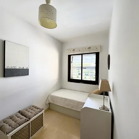Golden Mile Sea View Apartment Marbella
